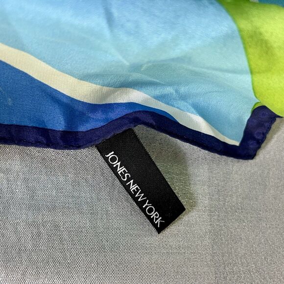 Vintage Silk JONES OF NEW YORK  Scarf - Head or Neck BEAUTIFUL! - Picture 6 of 10